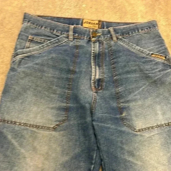 Giant back  pockets jordan vintage jeans - Picture 3 of 9